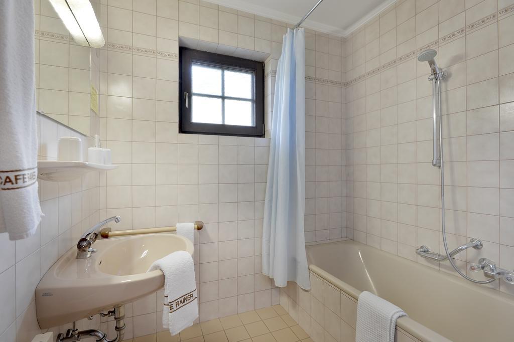 Cafe Rainer Apartment Sankt Johann in Tirol Bagian luar foto
